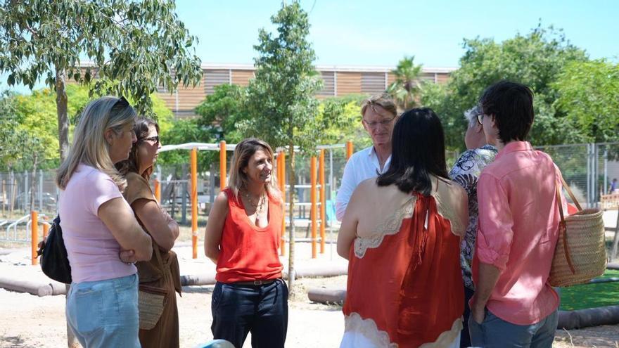 El Ajuntament de Palma instala dos parques de calistenia y zonas de estiramientos en el barrio de Son Ferriol con una inversión de 60.000 euros