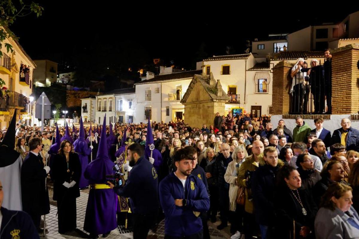 Procesión durante la Semana Santa en Ronda
