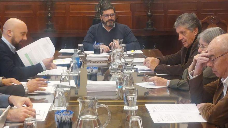 PP y BNG critican la falta de información sobre el acuerdo extrajudicial con Albada