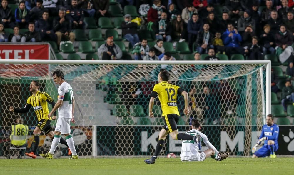 El Elche encaja una sonrojante derrota ante el Zar