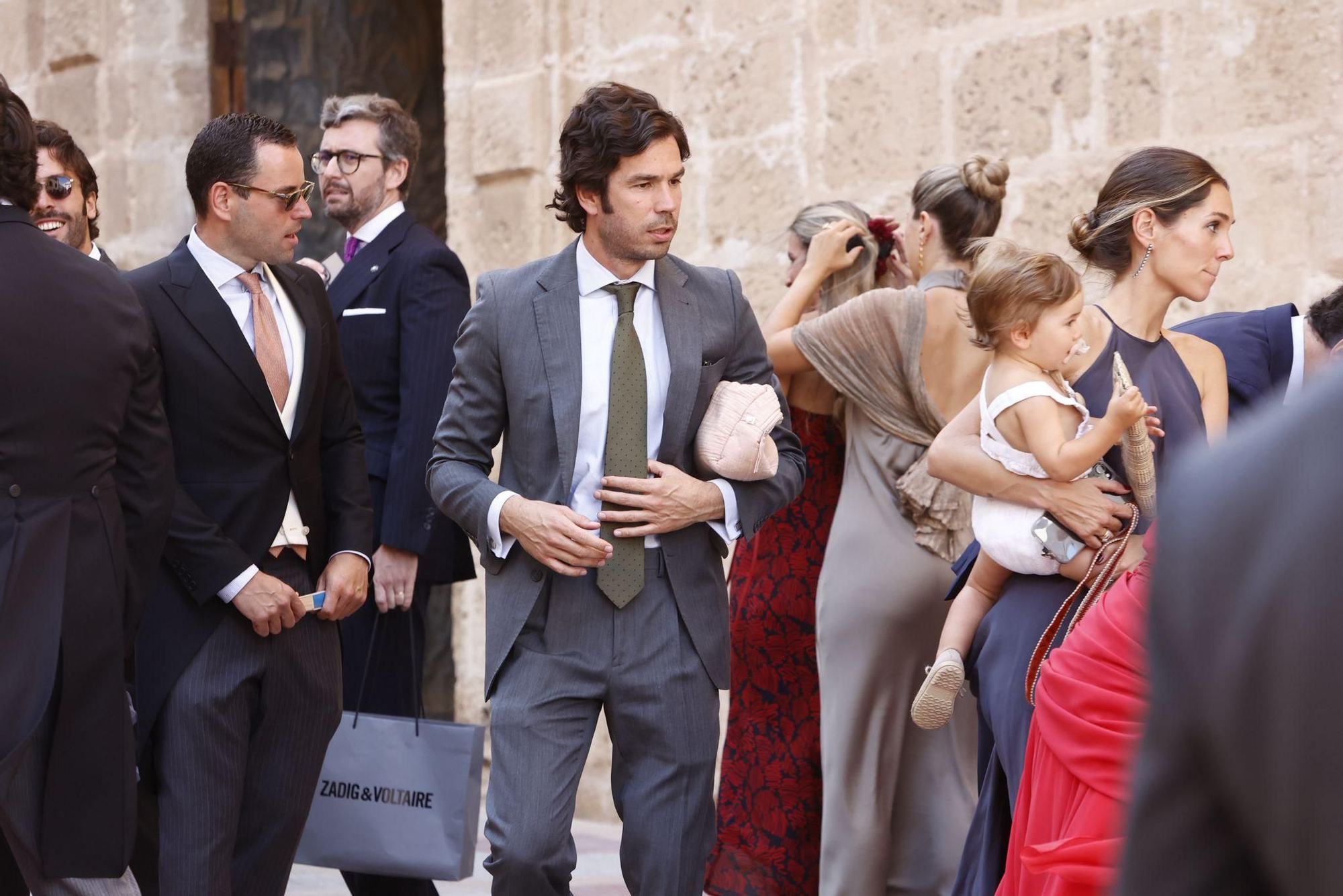 Todos los invitados a la boda de Paty, la hija de Quique Sánchez Flores, con el abogado Javier Millet
