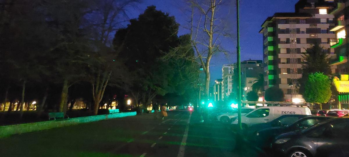 La avenida, sin luz