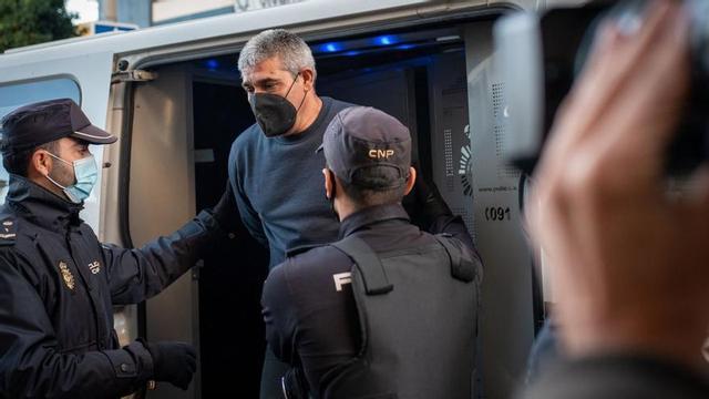 Bernardo Montoya, el único acusado del crimen de Laura Luelmo, ayer a su llegada a la Audiencia de Huelva.