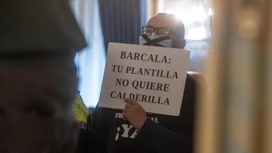 Los funcionarios del Ayuntamiento de Alicante, sin aumento salarial por el momento
