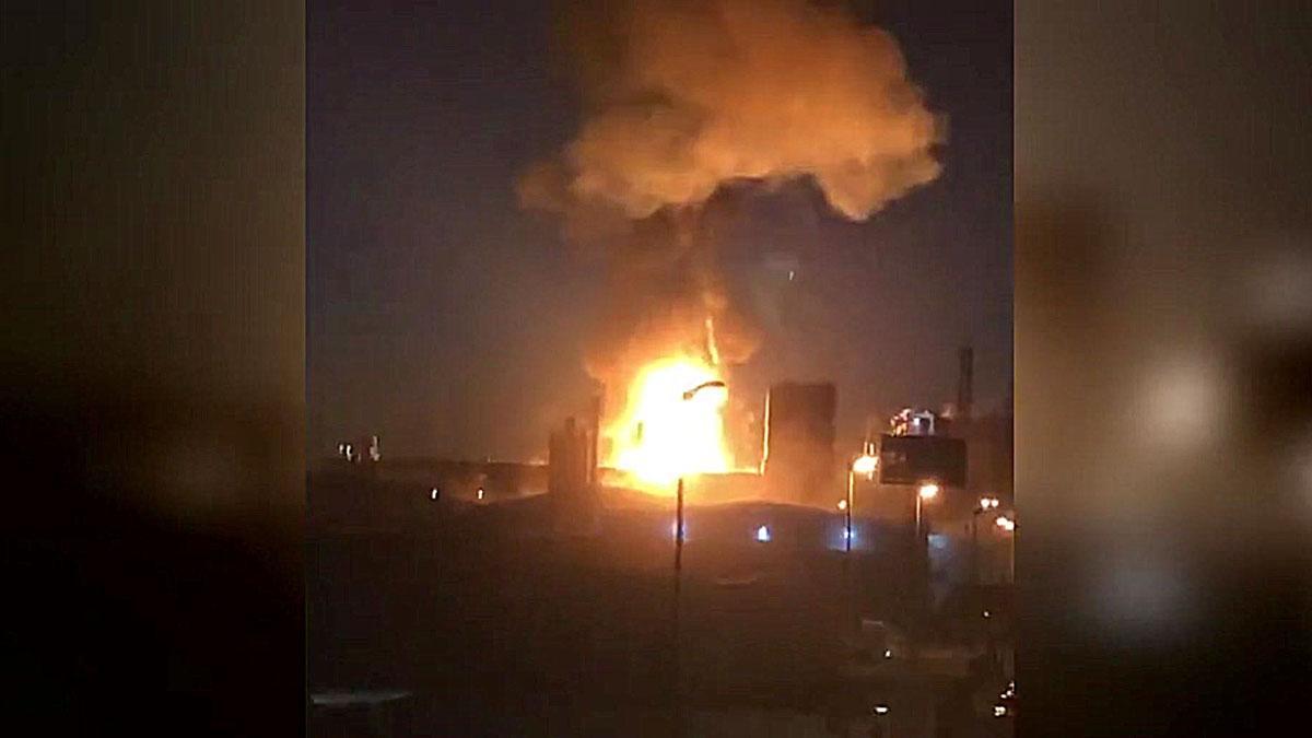 Incendio en la petroquímica de Tarragona tras la explosión