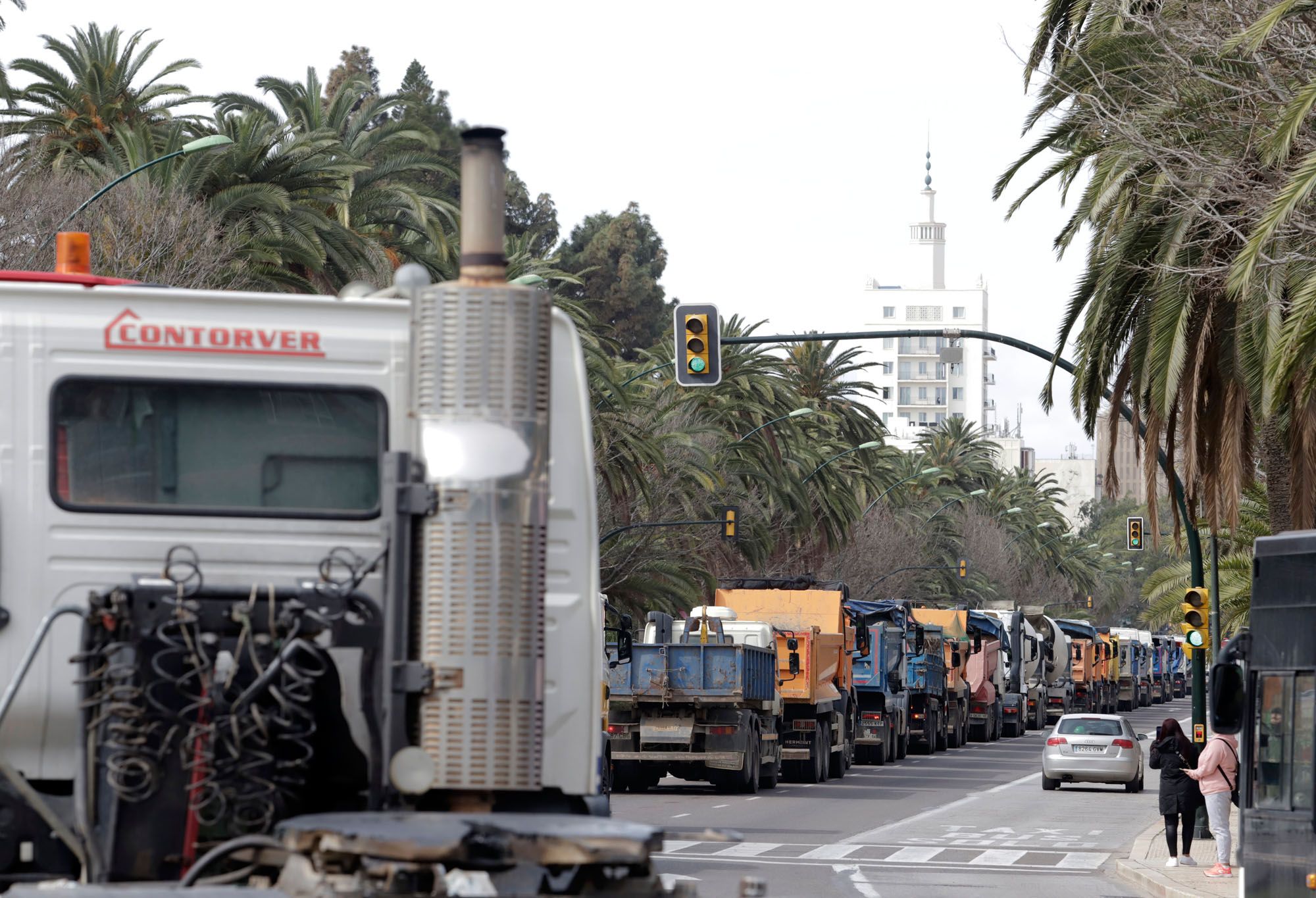 Protesta de los camioneros por el Centro de Málaga