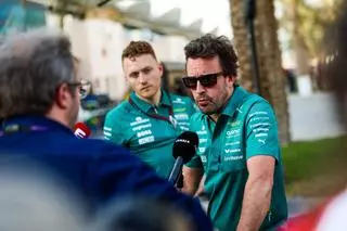 Se mofan de Aston Martin en la previa del Mundial: "¿Favoritos al título? Stroll, Alonso y...Russell"