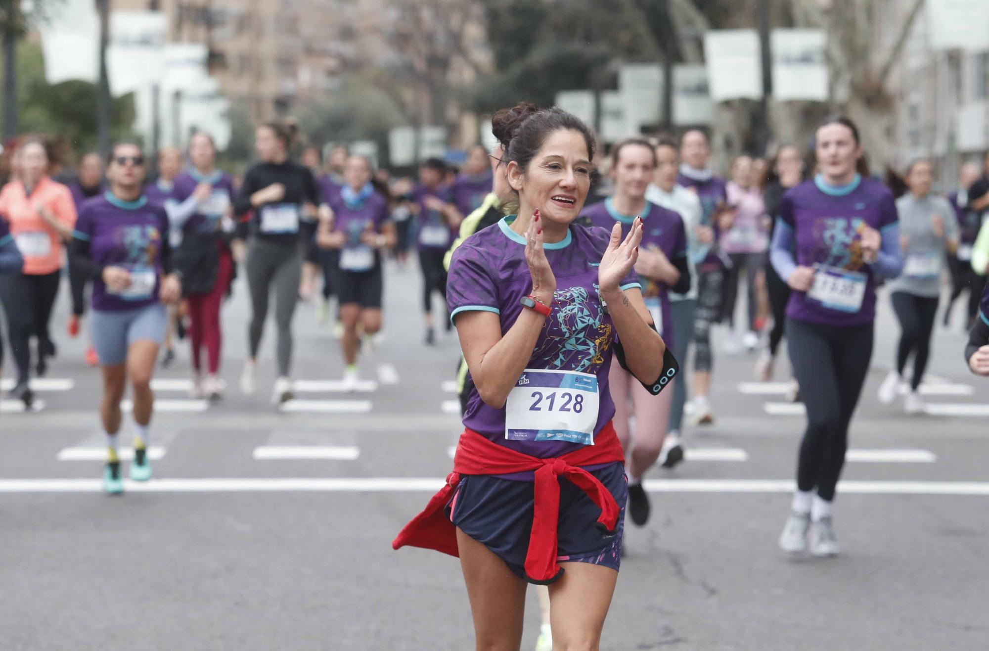 Búscate en la 10 k del Día de la Mujer