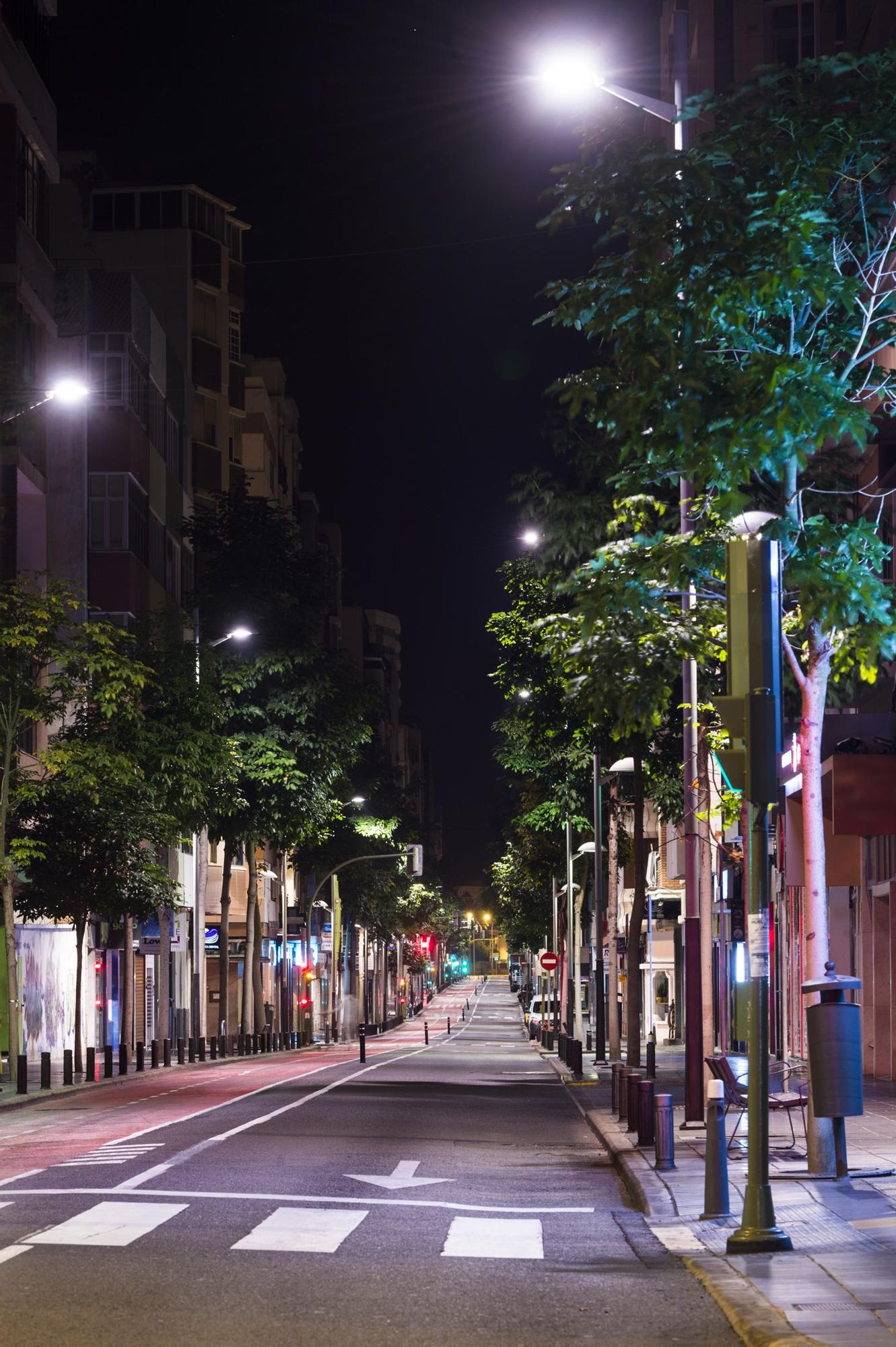 Las Palmas de Gran Canaria, la primera jornada de aplicación del toque de queda