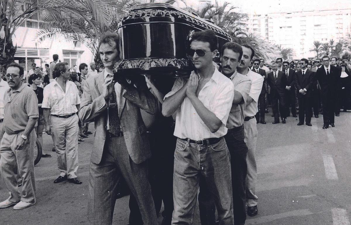 Entierro del empresario Luis Suñer (1990)