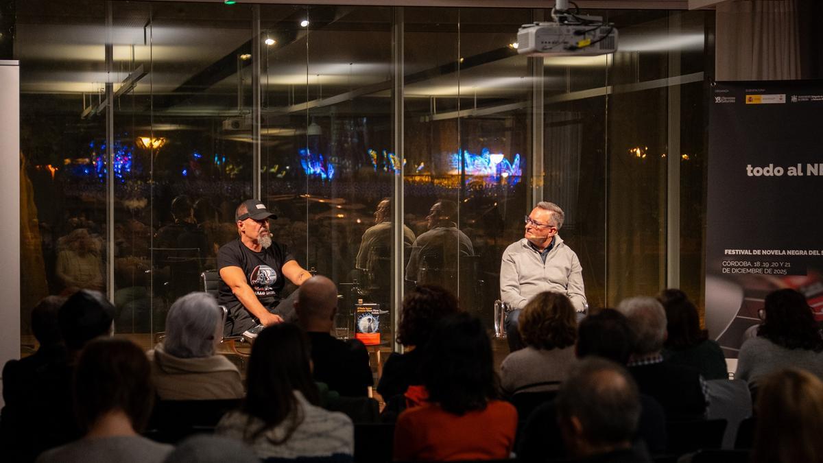 El gaditano Juan Gutiérrez gana el primer certamen de CordoBlack con el hilo 'Optimización de Recursos'.