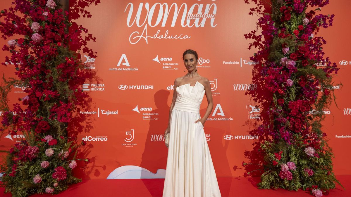Carmen de la Puerta recibe el galardón de marca emergente en los Premios Woman Andalucía
