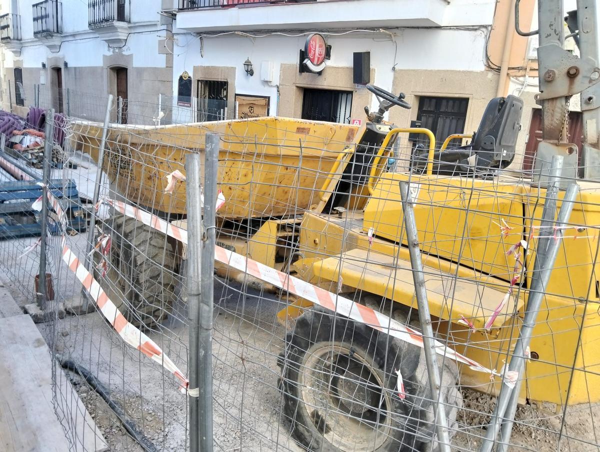 Fotogalería | Quejas por las obras del colector general de Malpartida de Cáceres Fotogalería | Quejas por las obras del colector general de Malpartida de Cáceres