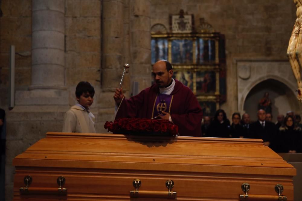 Funeral de Jesús López Cobos