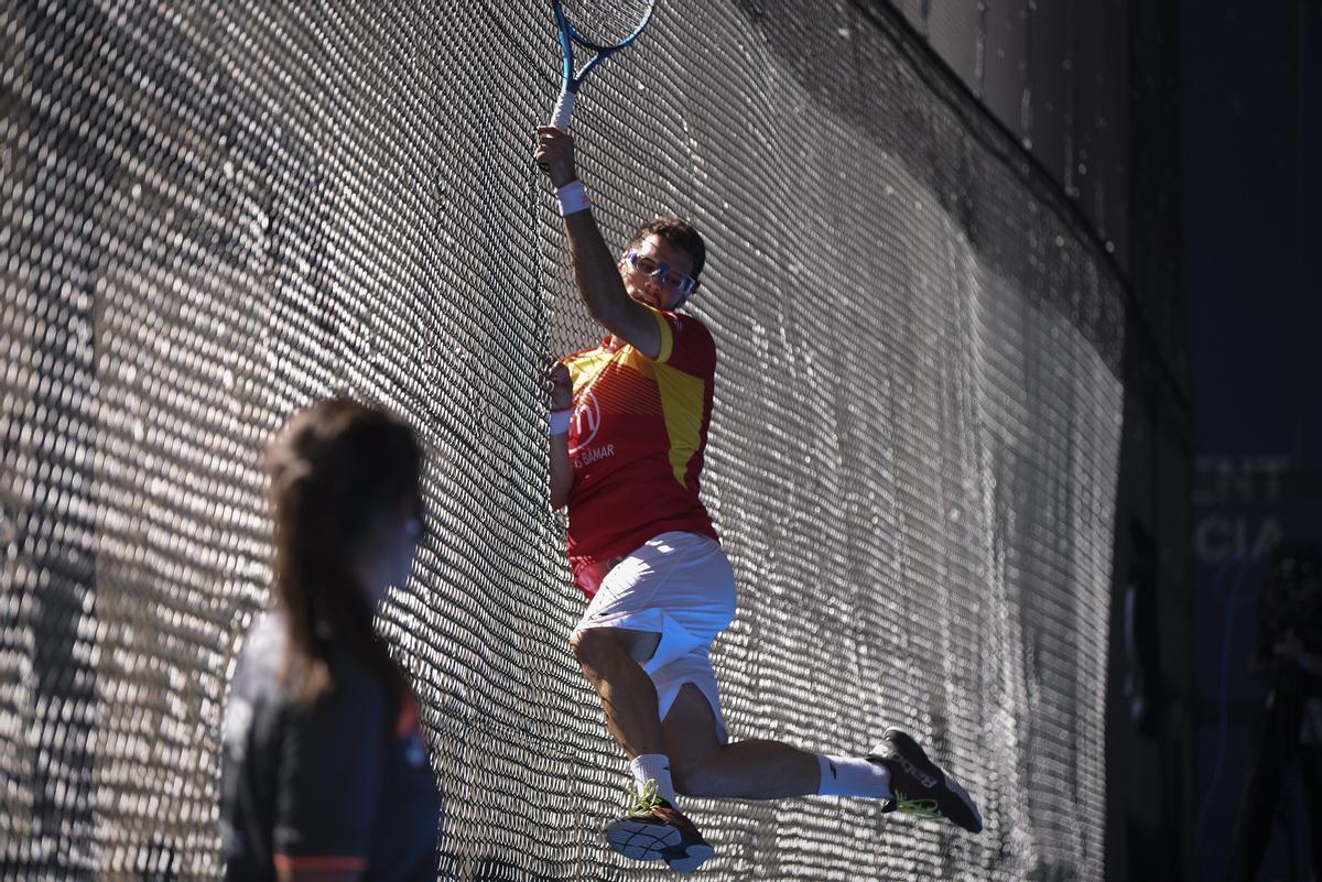 La espectacularidad del frontenis se disfrutó en Natzaret