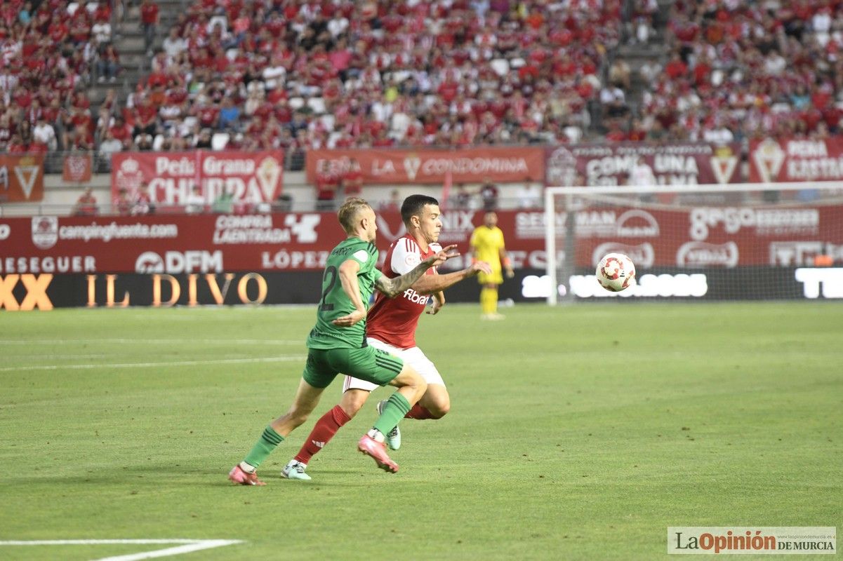 Así fue el encuentro del play off del Real Murcia y el Nástic en la lucha por el ascenso