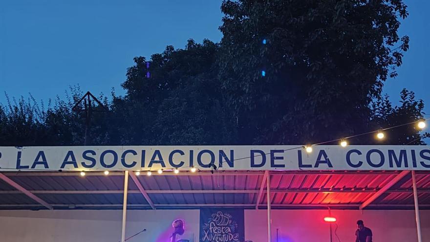 La noche de San Xoán en Cela, Bueu.