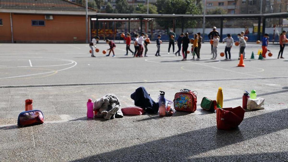 Patio de un colegio en València