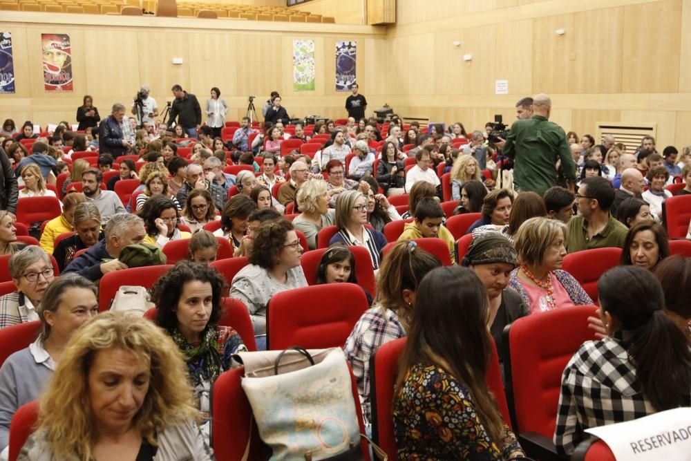 Salman Khan muestra su método matemático en Gijón