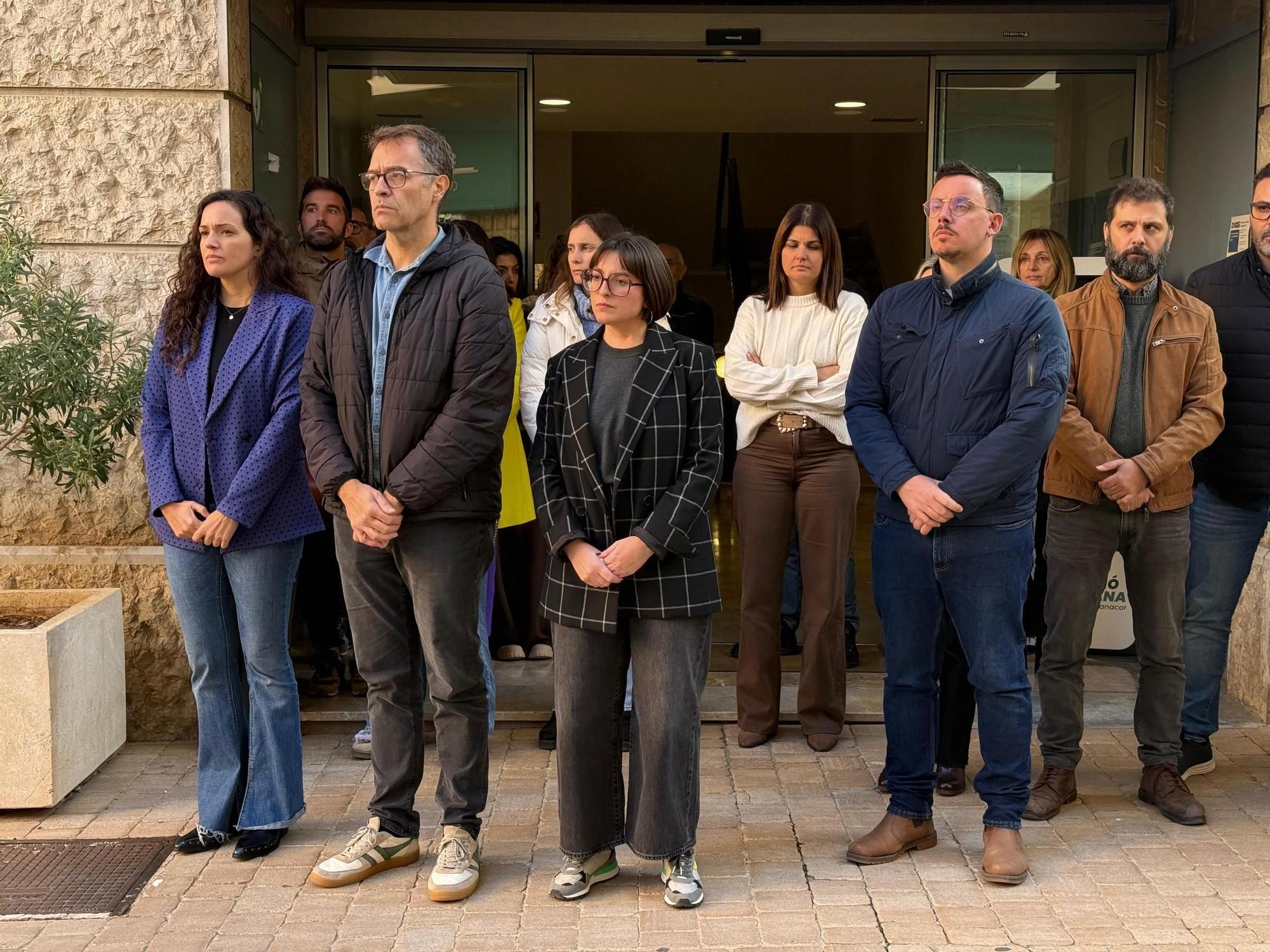 En Manacor también se ha guardado un minuto de silencio por las víctimas de la violencia machista.