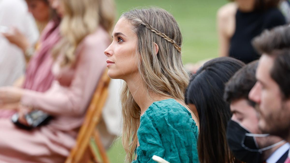 El vestido de cuadros vichy perfecto para chicas con pechos grandes lo tiene María Pombo