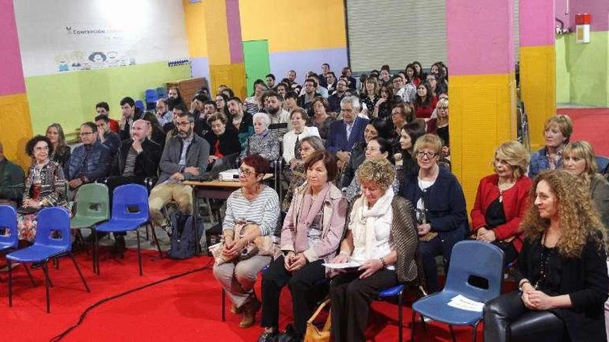 Celebración del noventa aniversario del colegio Concepción Arenal.