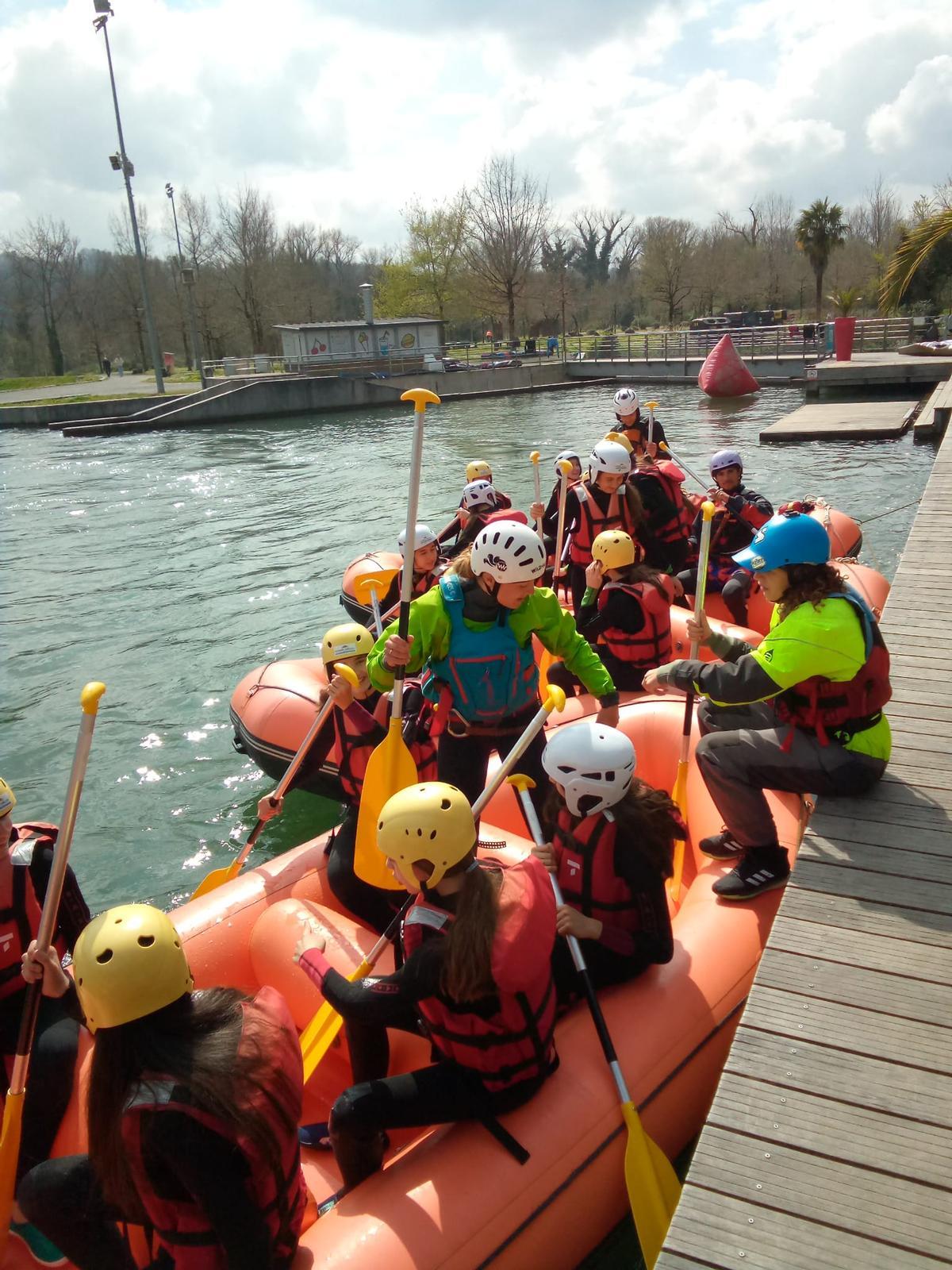 Los alumnos pudieron disfrutar de activiades al aire libre con sus compañeros franceses