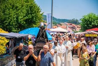 San Benitiño de Lérez mantiene el tirón entre fieles habituales y nuevos visitantes