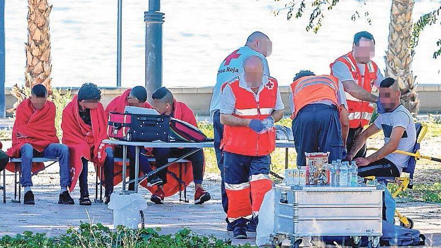 Las personas fueron atendidas por la Cruz Roja.