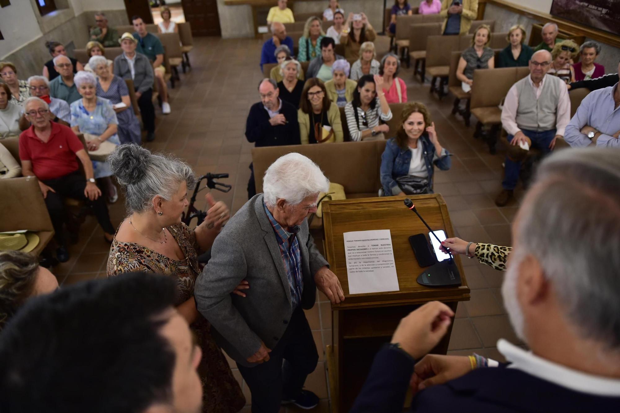 FOTOGALERÍA |  Emotivo acto en Plasencia por el Día Mundial del Alzhéimer