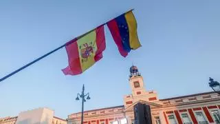 Iluminación de Cibeles, recibimiento en Sol y apoyo en las calles: el PP de Ayuso exhibe su amparo a los opositores venezolanos