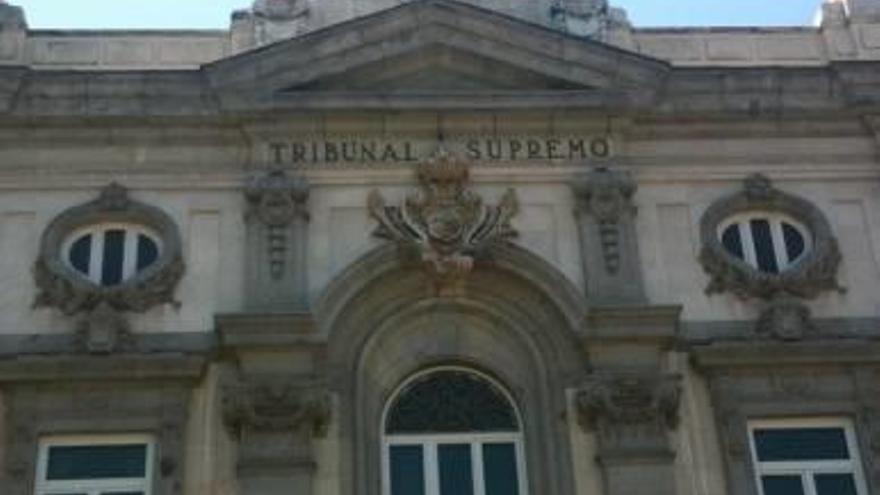 Façana de l&#039;edifici del Tribunal Suprem