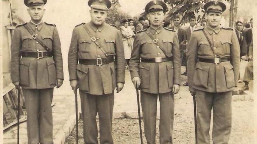 Cuatro de los policías represaliados en 1936.