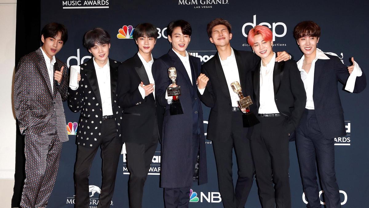 BTS cancela definitivamente su gira mundial aplazada por la pandemia.