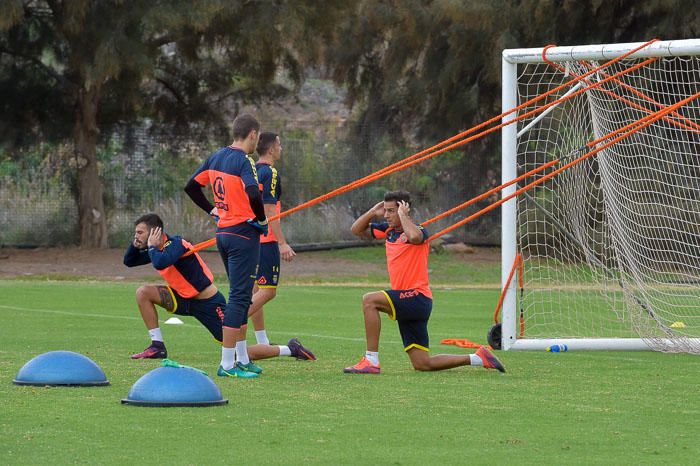 Entrenamiento de la UD en el campo de Las Burras