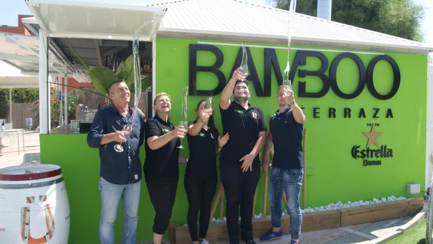 El equipo de la Terraza Bamboo, al completo.