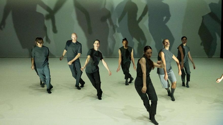 Dance on Ensemble combate el edadismo en la danza y llega al Auditorio Tenerife con &#039;Mellowing&#039;