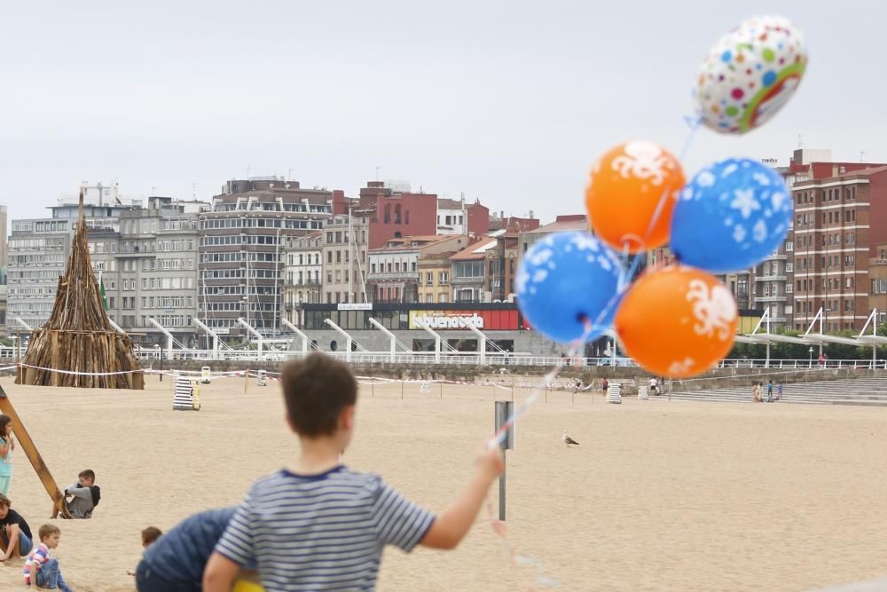 Preparativos San Juan en Gijón