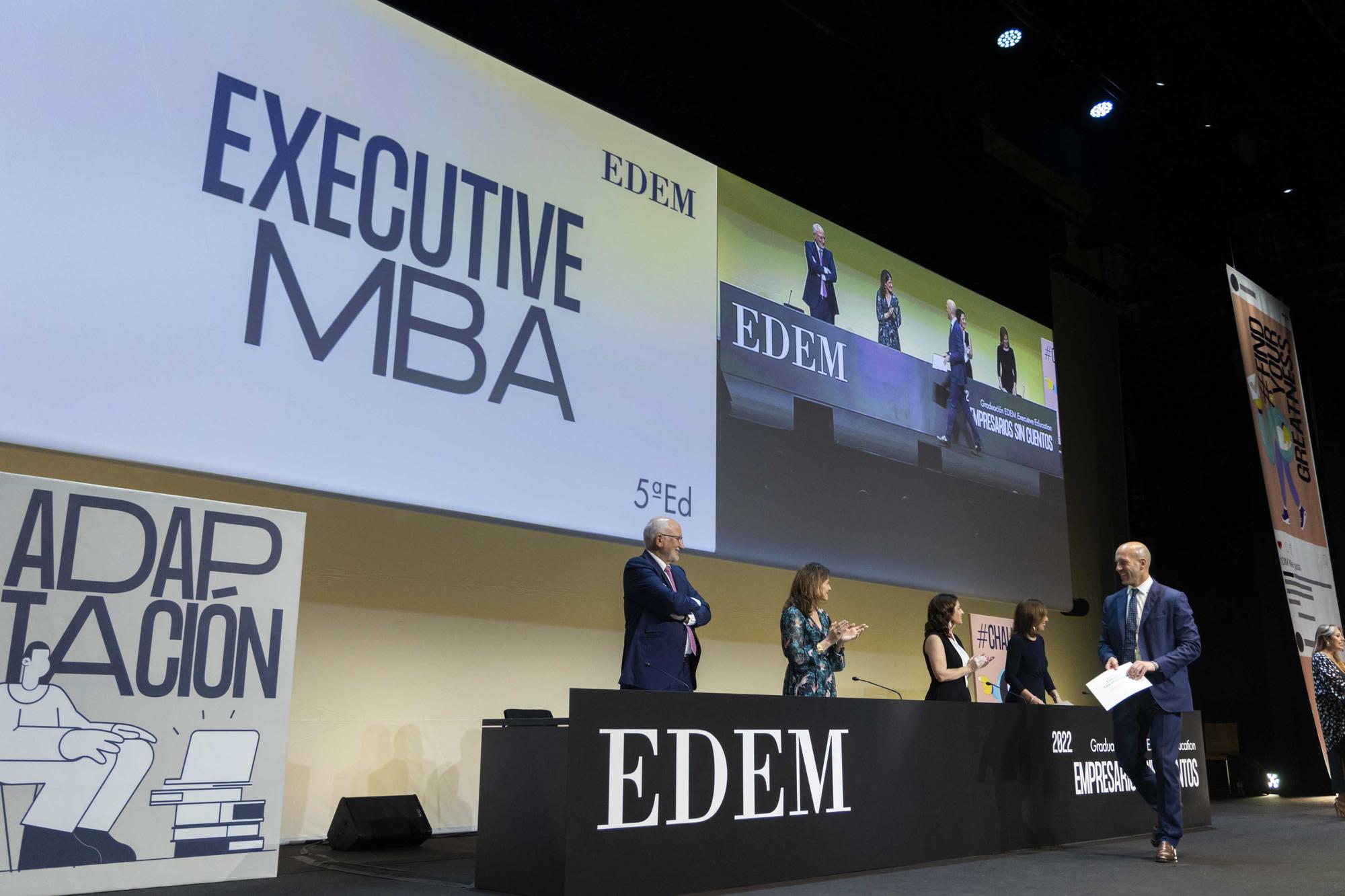 Graduación alumnos EDEM Escuela de Empresarios 2022 en València