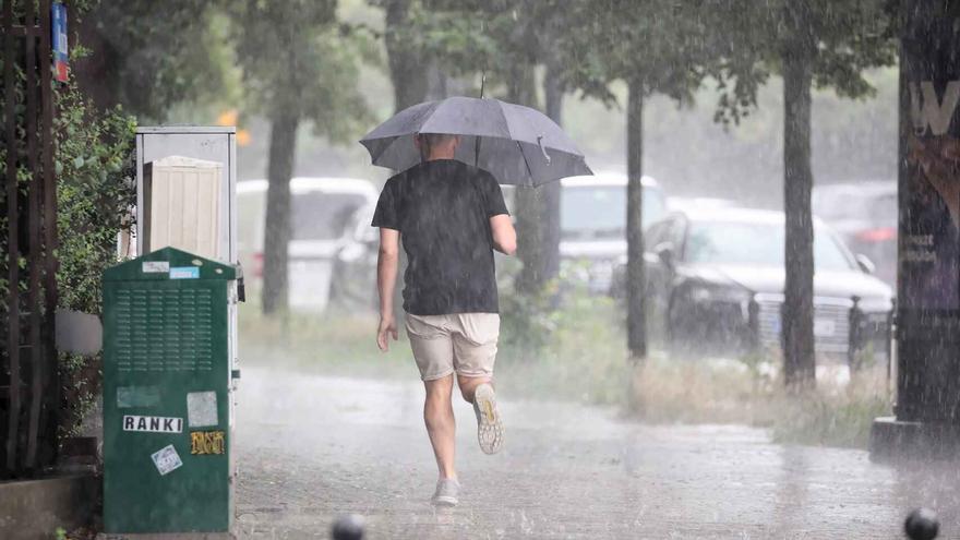 Canarias vive una semana con la lluvia como protagonista