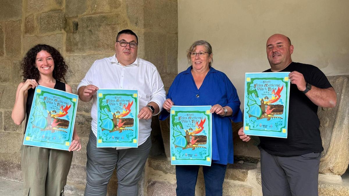 Pola esquerda, Ana Moas, Francisco Pérez, Chelo Martínez e Moncho Pérez.