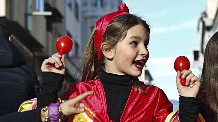 Los más pequeños inauguran el Carnaval.