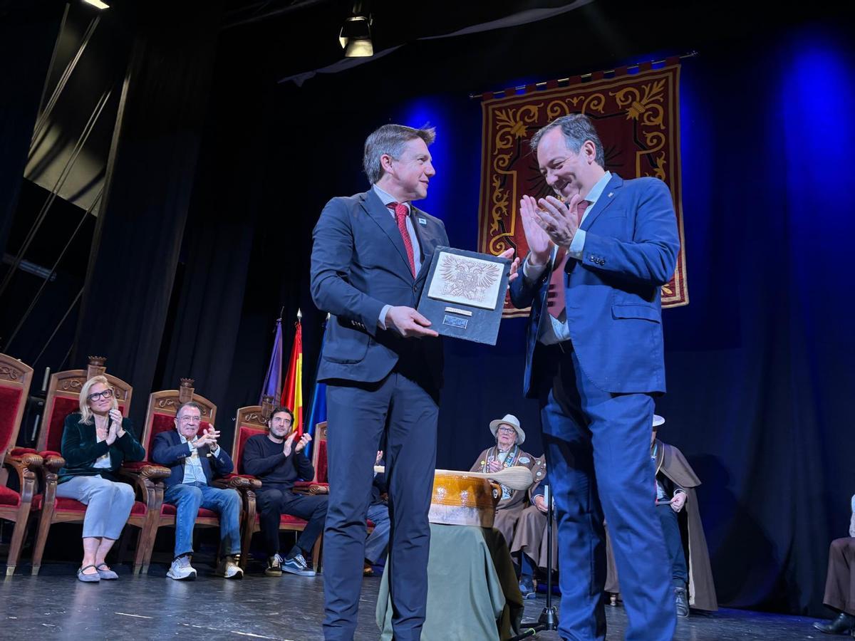 EN IMÁGENES: Pedro Morán y Joaquín Pajarón, protagonistas de les Fabes de Villaviciosa