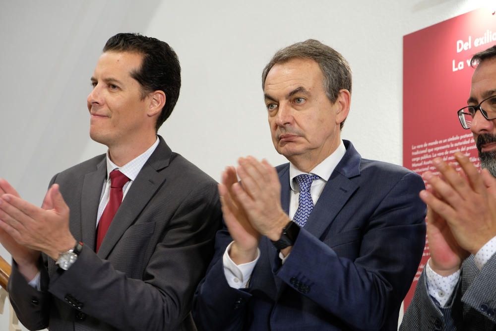 José Luis Rodríguez Zapatero inaugura en Elda la exposición de la vara de Azaña