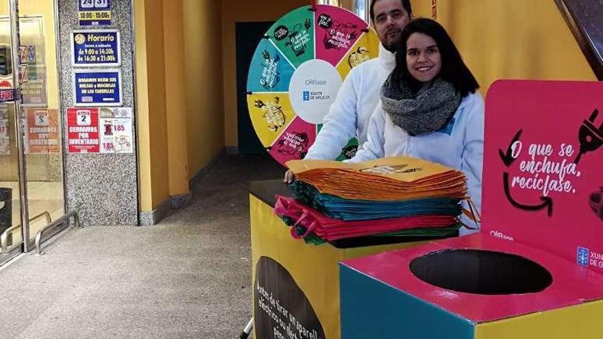 La campaña de concienciación de reciclaje, en Oleiros hasta el 6 de enero