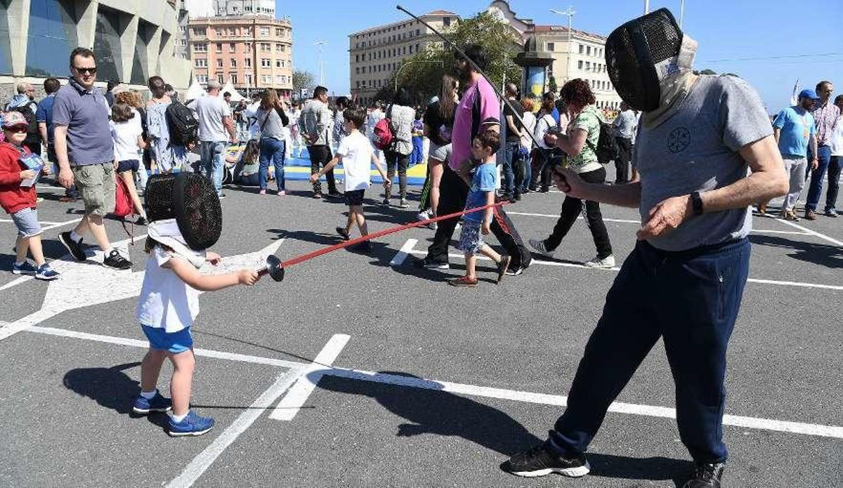 Soleada jornada lúdica con una respuesta de miles de deportistas