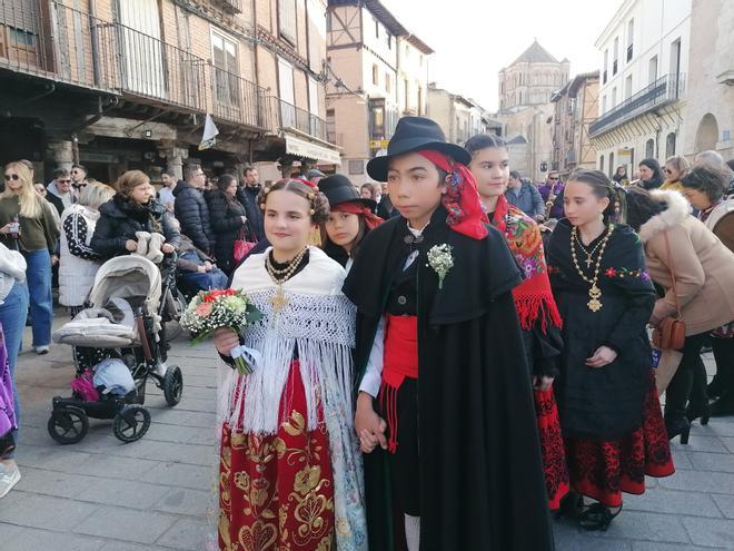 GALERÍA | Nupcias carnavaleras en Toro