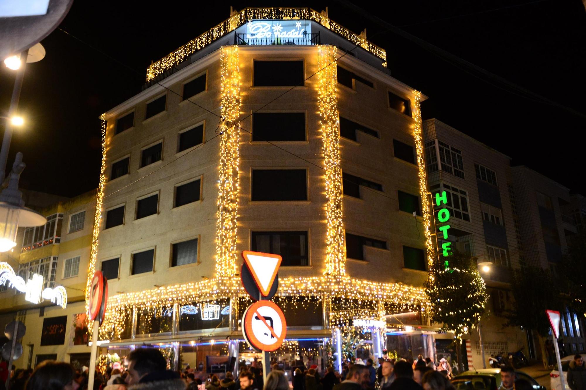 Cangas ya respira Navidad