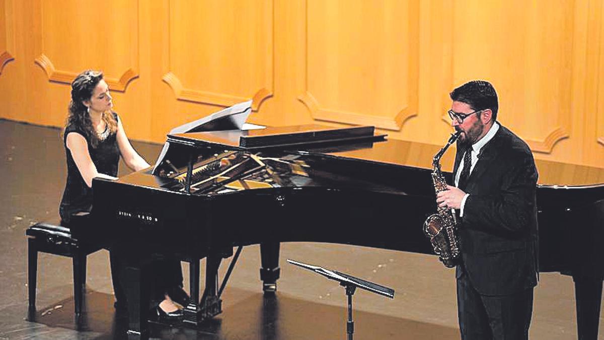 Antonio Cánovas y Elena Miguélez.