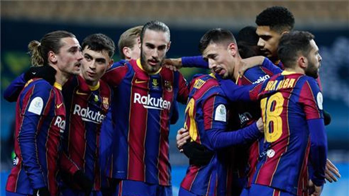 ¿El domingo se puede votar a Piqué?: El golazo de Gerard que enloqueció al Barça